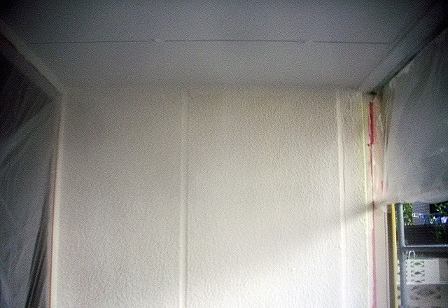 外壁塗装：下塗り
