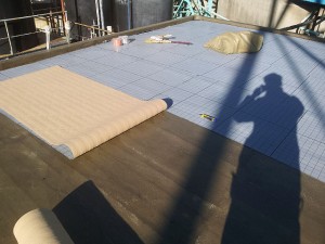 川崎市高津区 工場 屋上防水 通気緩衝シート張り2写真