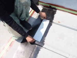 世田谷区喜多見住宅屋根防水　非加硫ゴムシート張り02写真