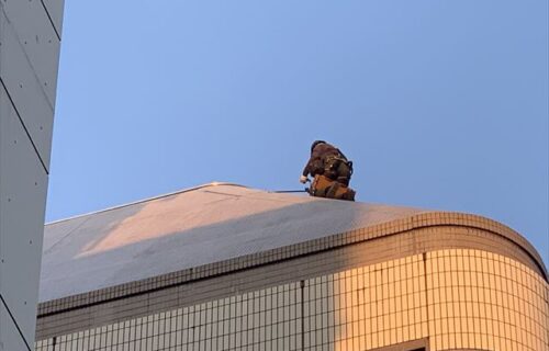 【現場レポート】横浜市にある９階建てビルのシーリング打替工事をご紹介！