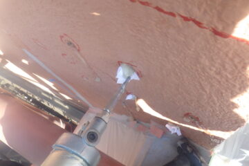 外壁塗装でもっとも重要な下地補修！今回はピンニング工法をご紹介します。